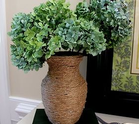 drying hydrangeas, flowers, gardening, hydrangea, Dried hydrangeas in a jute wrapped glass vase