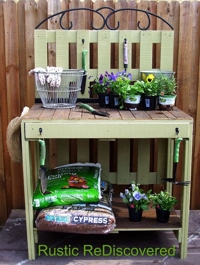 free pallets in augusta georgia, Susan s potting table can you believe she made this from pallets