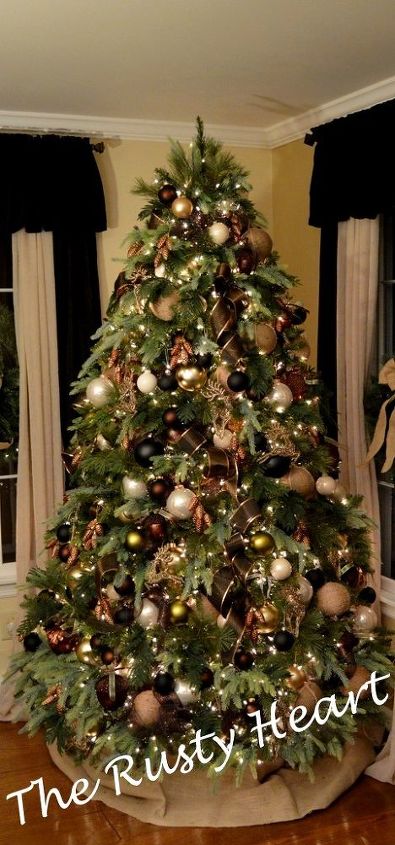 christmas tree, christmas decorations, seasonal holiday decor
