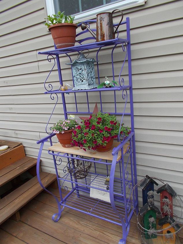i have the spray painting fever, gardening, outdoor furniture, outdoor living, painted furniture, 5 bakers rack