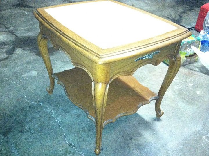 my other craigs list table any ideas on how to paint this one, chalk paint, painted furniture