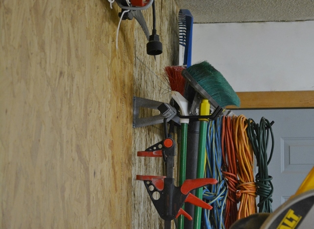garage organization rack, garages, organizing, Tools can be loaded in front or behind the bar more than one per hook
