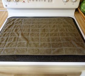 cheap and easy trick for cleaning a smooth stovetop, appliances, cleaning tips