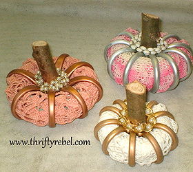 how to make pumpkins from shower curtain rings, crafts, repurposing upcycling, Shower Curtain Ring Pumpkins
