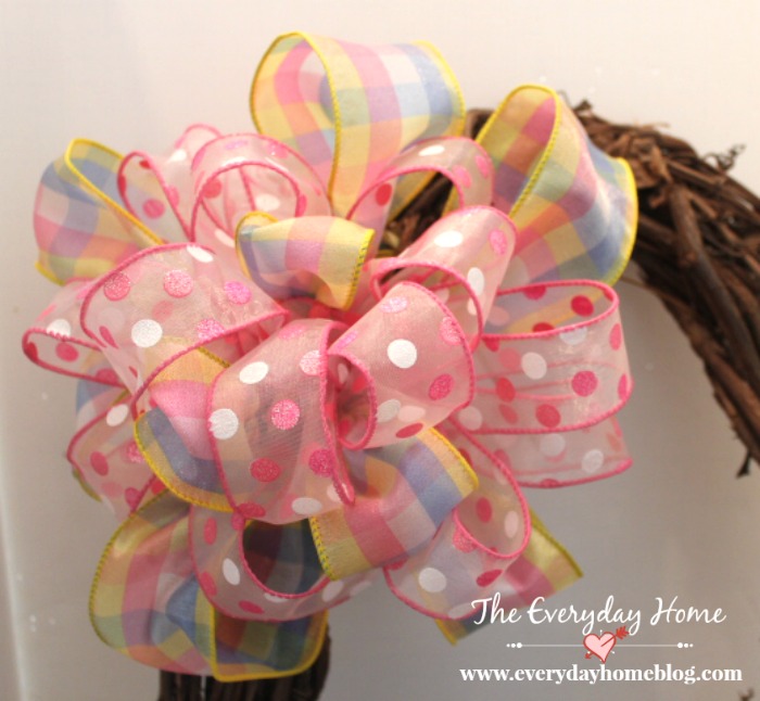 how to make a double ribbon bow like a pro, crafts, seasonal holiday decor, wreaths, This is the final bow after the second ribbon has been attached So what is my secret