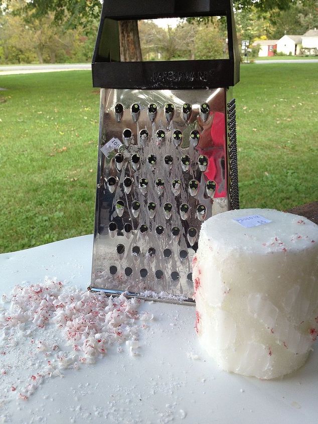 easy inexpensive candle making, crafts, Ordinary cheese grater thrift store