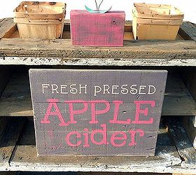 a harvest of pallet signs, crafts, pallet, seasonal holiday decor