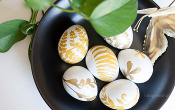 Huevos de Pascua de helechos dorados