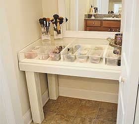 diy glass top makeup vanity desk, diy, how to, painted furniture, The vanity desk fits perfectly in the closet